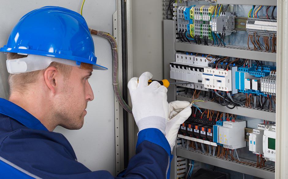 je recherche un électricien Boissy-Saint-Léger